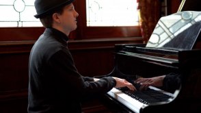 VIP Piano Club