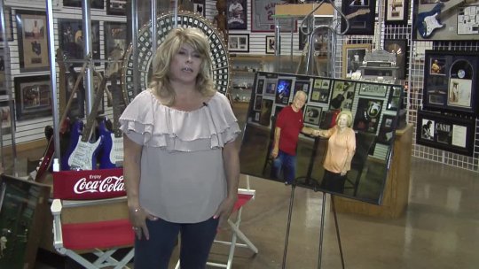 Destination Las Vegas - Nostalgia Street Rods & Uncle Phil Maloof's Private Car Collection