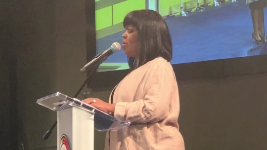 Cee Cee Winans In St. Louis, MO